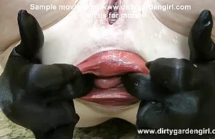 XXX ஒரு நண்பர் தனது ரஸ மனைவியைப் பகிர்ந்து கொண்டார்