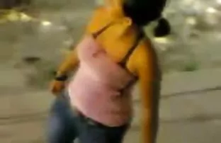 XXX கன்னித்தன்மையைக் காப்பாற்ற குதத்திற்கு ஒப்புக்கொண்டது