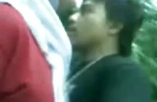 XXX மார்பளவு குஞ்சுடன் அமெச்சூர் கேங்பாங்